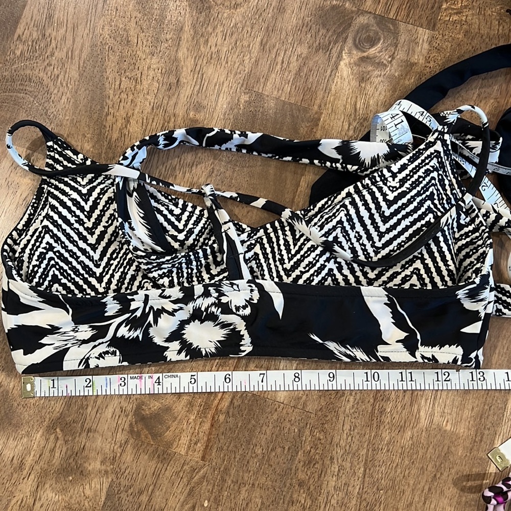 Reversible swim top - Picture 7 of 7